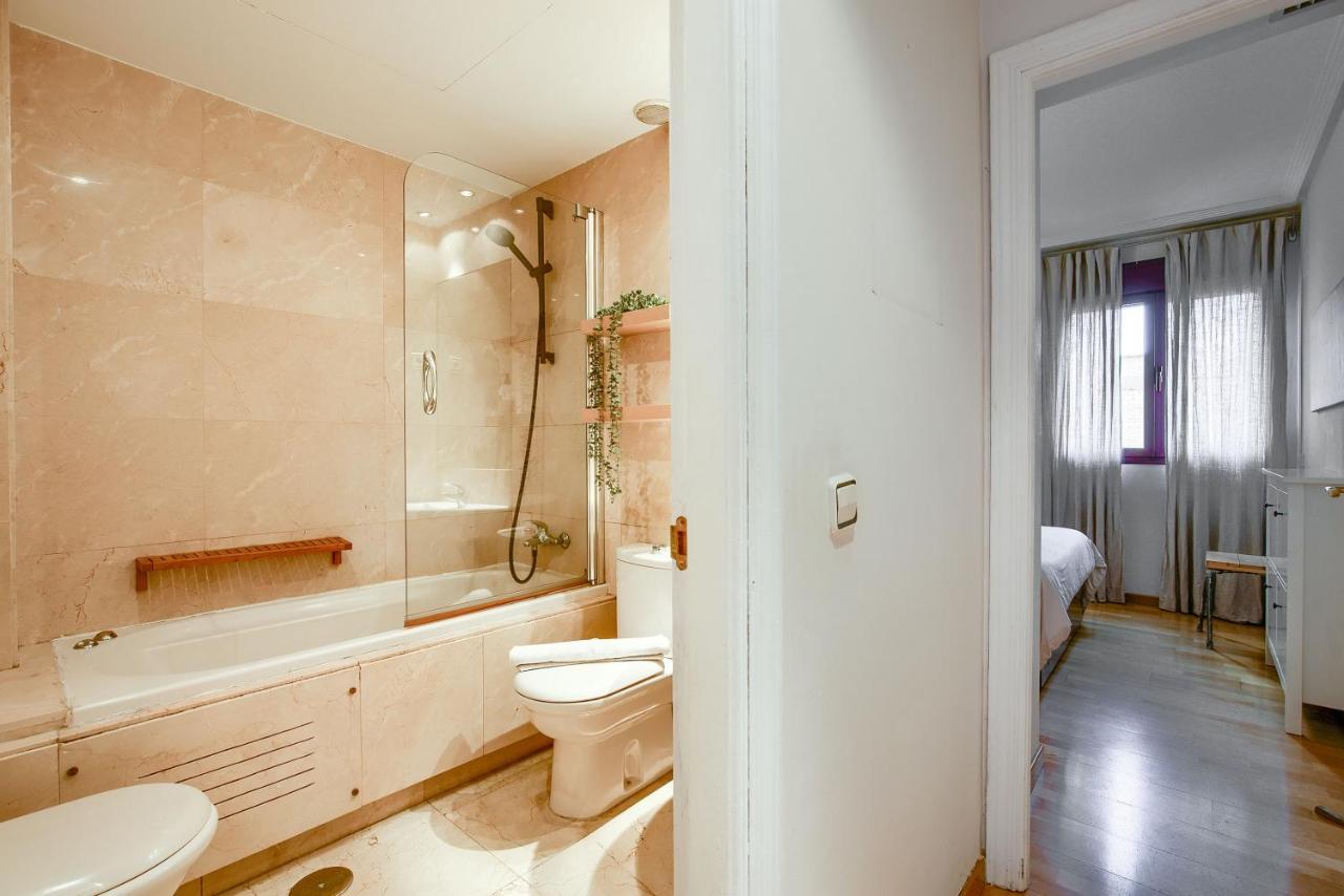 Apartamento En Chamberi Con Piscina - Lovely Apartment In The City Center With Swimming Pool Madrid Exteriör bild